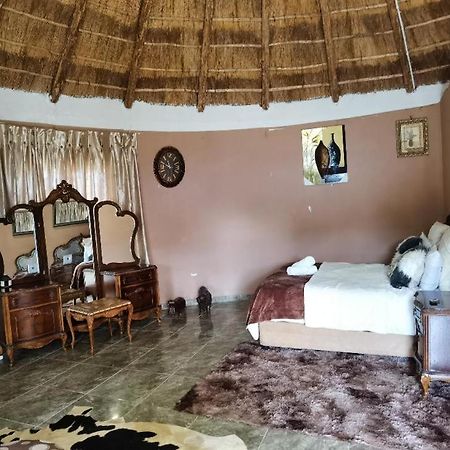 The Round House Apartment Manguzi Bagian luar foto